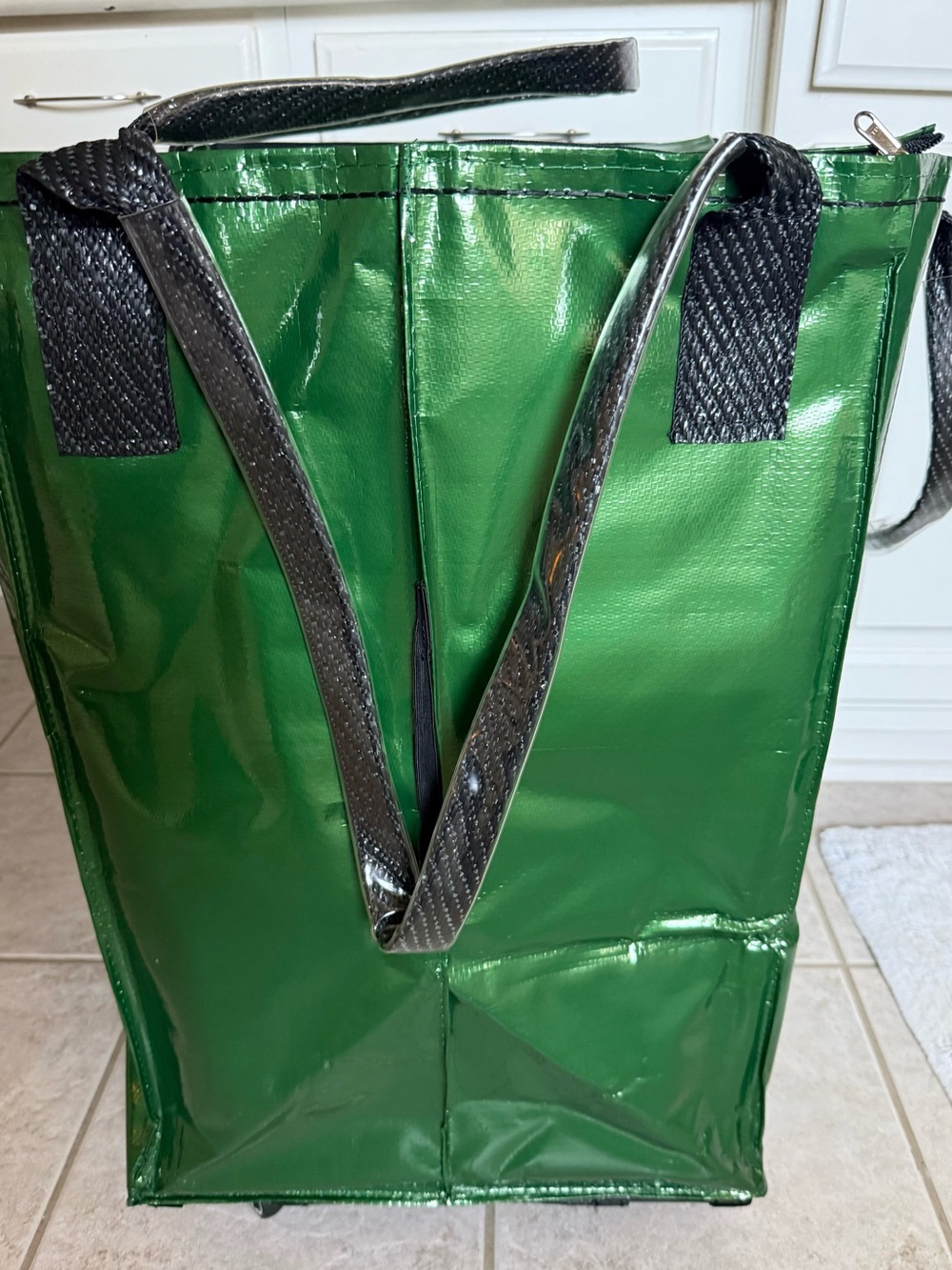 Hulken Metalliac Green  Signature Rolling Tote Bag - Picture 11 of 13
